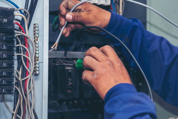 Best Emergency Electrical Repair  in Kingstowne, VA